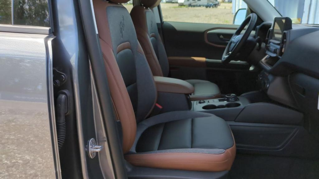 new 2024 Ford Bronco Sport car, priced at $35,608