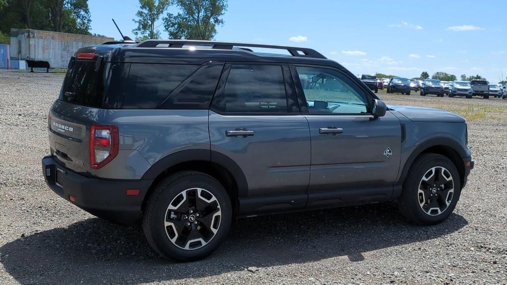 new 2024 Ford Bronco Sport car, priced at $35,608