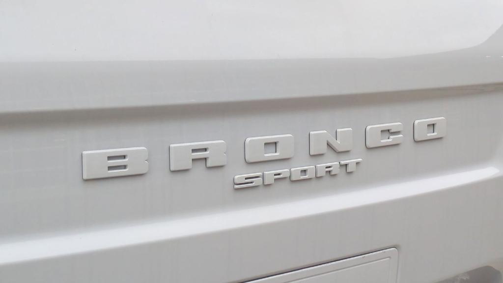 new 2024 Ford Bronco Sport car, priced at $30,927