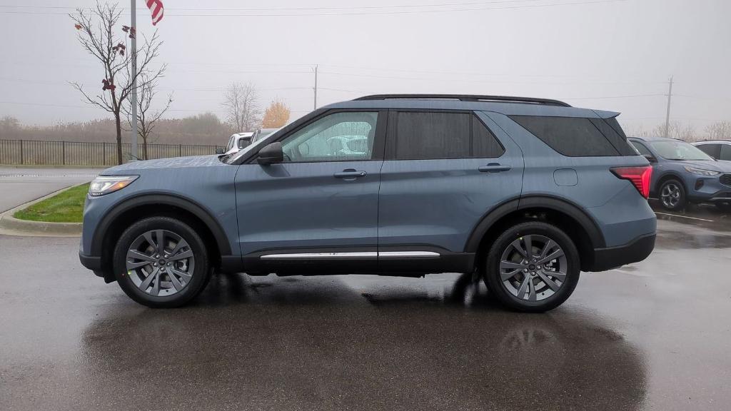 new 2025 Ford Explorer car, priced at $45,150