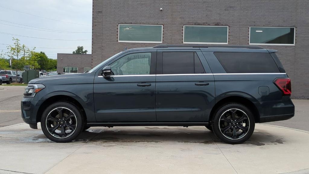 new 2024 Ford Expedition Max car, priced at $75,275