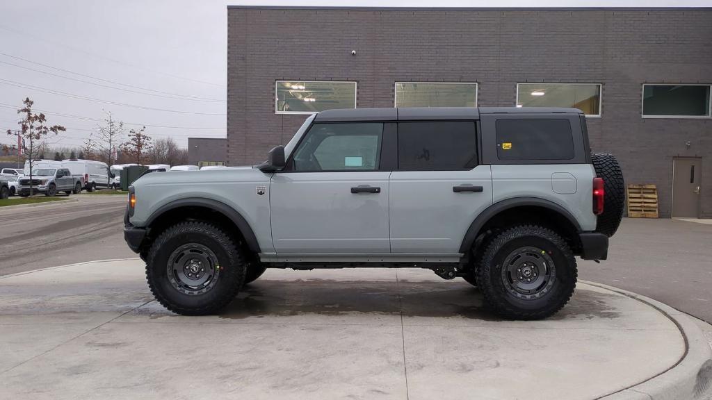 new 2024 Ford Bronco car, priced at $50,155