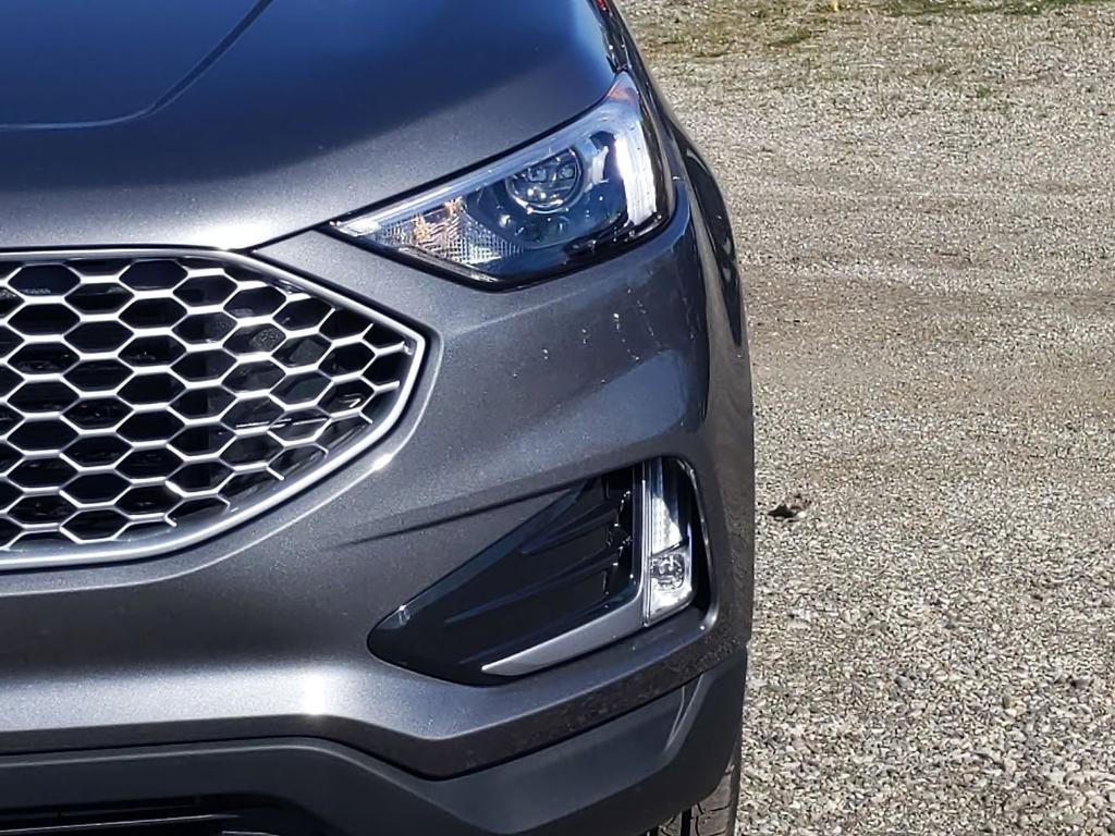 new 2024 Ford Edge car, priced at $36,144