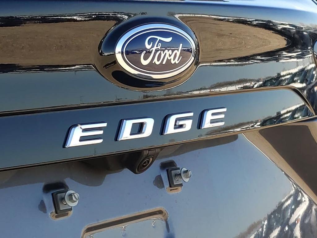 new 2024 Ford Edge car, priced at $36,144