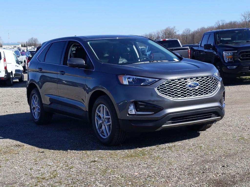 new 2024 Ford Edge car, priced at $36,144