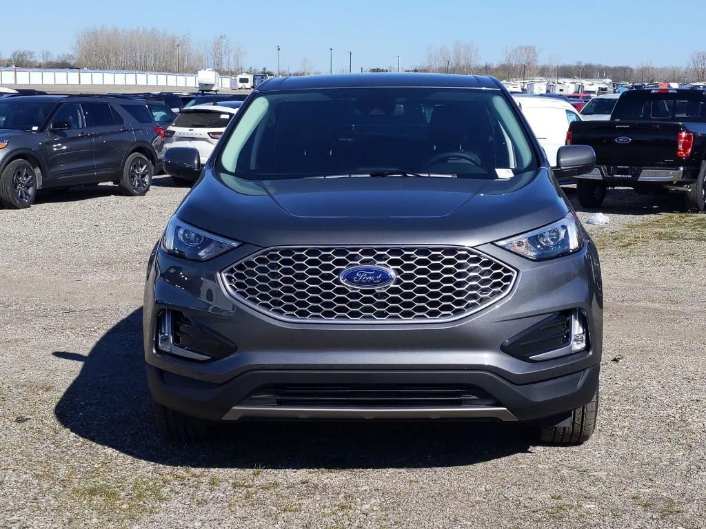 new 2024 Ford Edge car, priced at $36,144