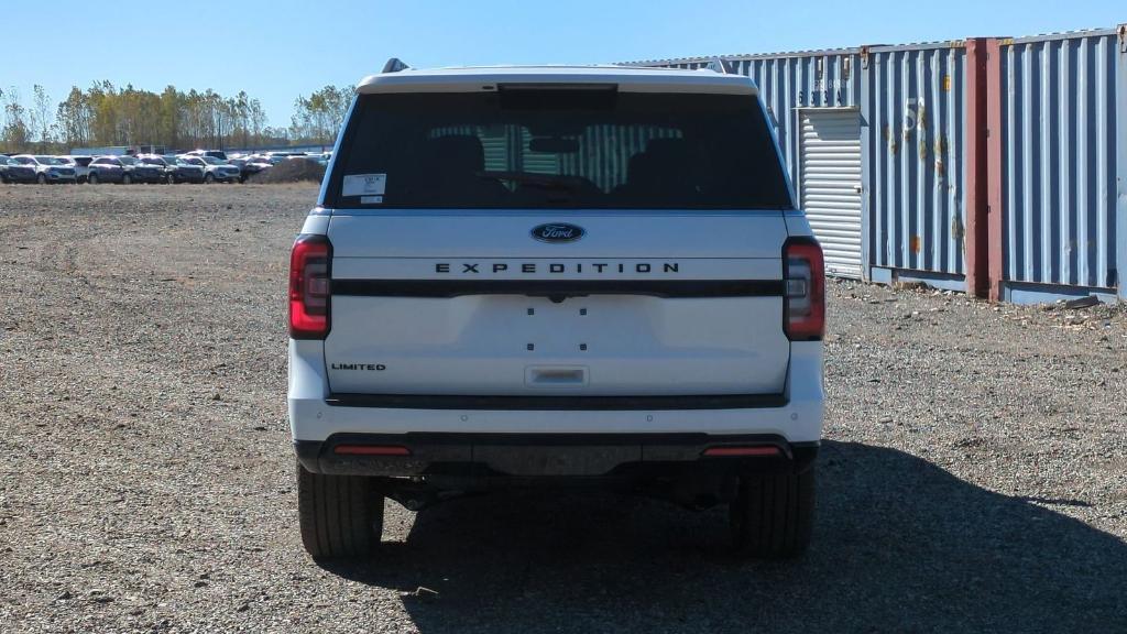 new 2024 Ford Expedition car, priced at $72,174