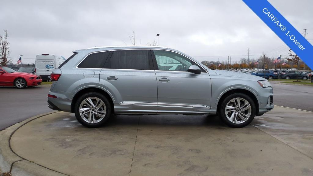 used 2024 Audi Q7 car, priced at $55,799