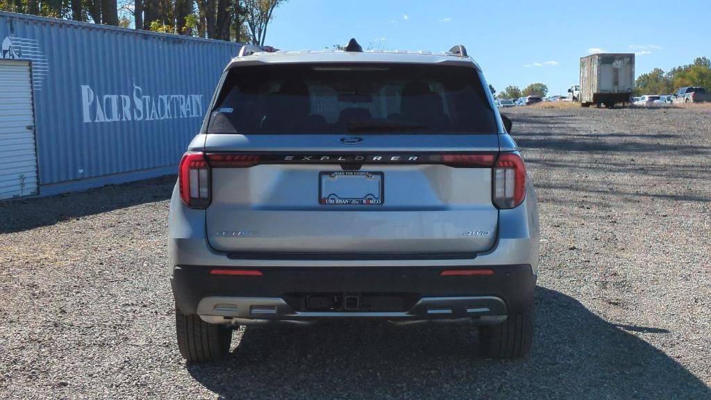 new 2025 Ford Explorer car, priced at $44,525