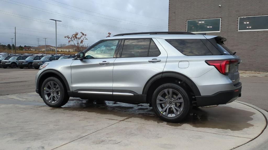 new 2025 Ford Explorer car, priced at $44,777