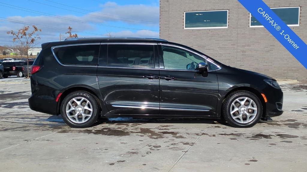 used 2020 Chrysler Pacifica car, priced at $25,995