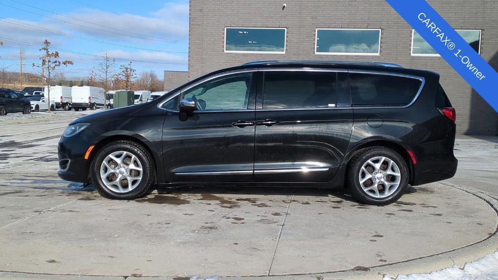 used 2020 Chrysler Pacifica car, priced at $25,995