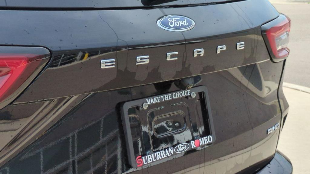 new 2024 Ford Escape car, priced at $33,456