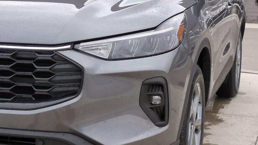 new 2025 Ford Escape car, priced at $31,704