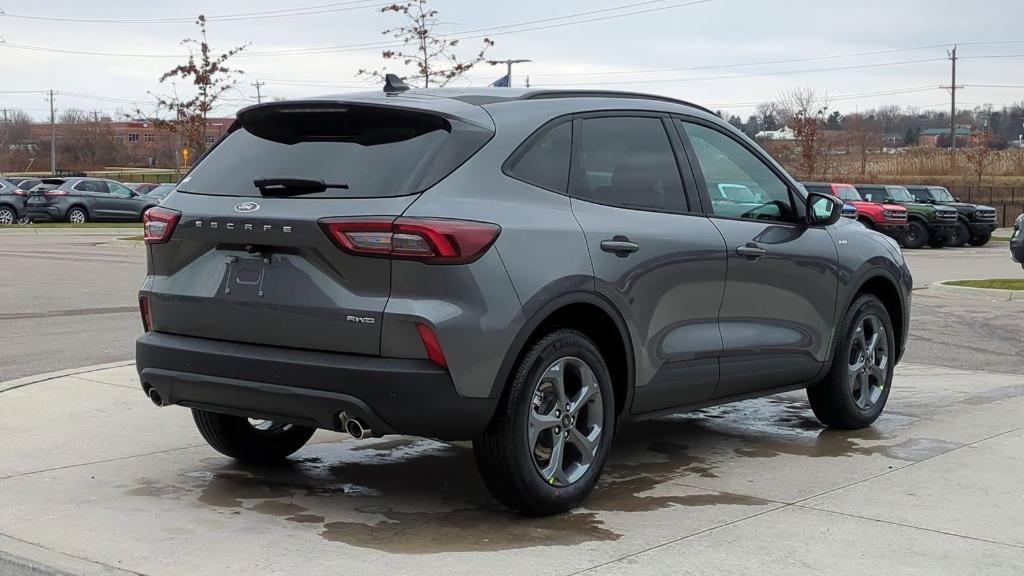 new 2025 Ford Escape car, priced at $31,704