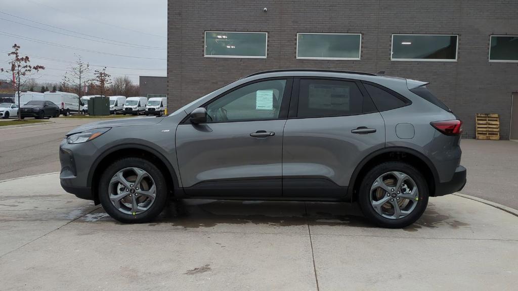 new 2025 Ford Escape car, priced at $31,704