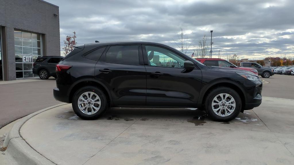 new 2025 Ford Escape car, priced at $29,761