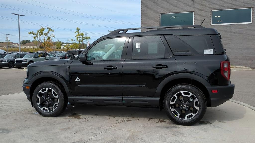 new 2024 Ford Bronco Sport car, priced at $33,557