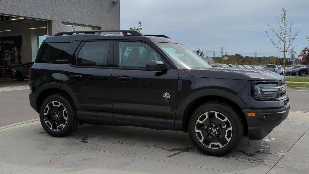 new 2024 Ford Bronco Sport car, priced at $33,557