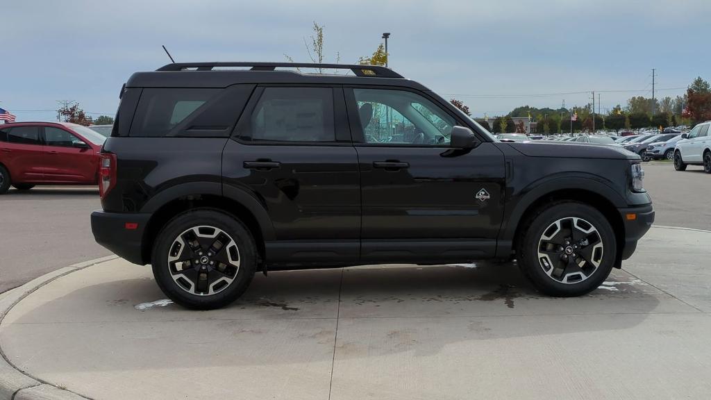 new 2024 Ford Bronco Sport car, priced at $33,557