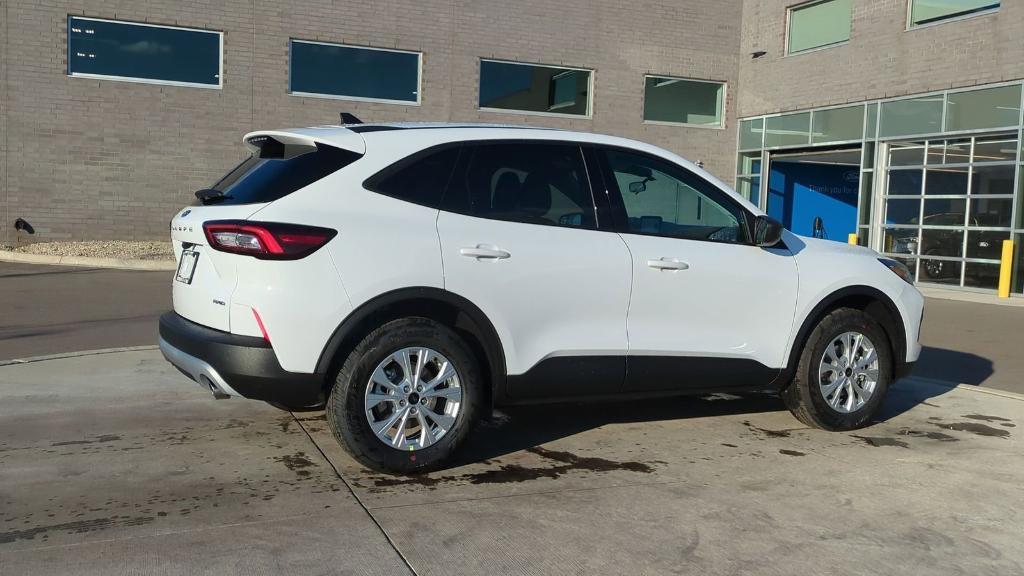 new 2025 Ford Escape car, priced at $30,761