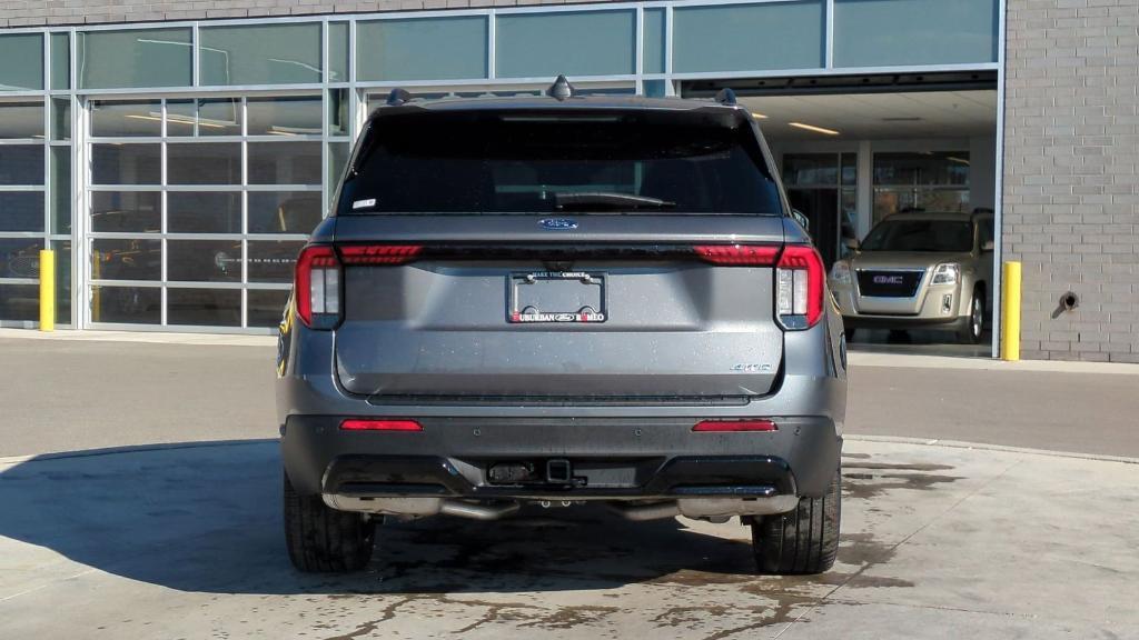 new 2025 Ford Explorer car, priced at $49,679