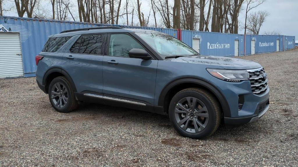 new 2025 Ford Explorer car, priced at $47,487