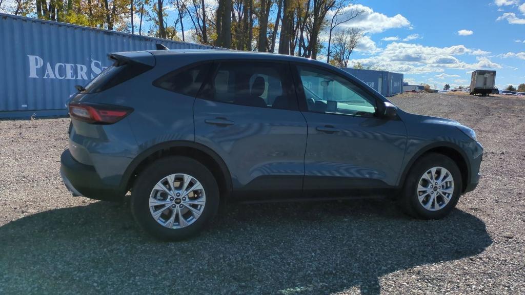 new 2025 Ford Escape car, priced at $30,812