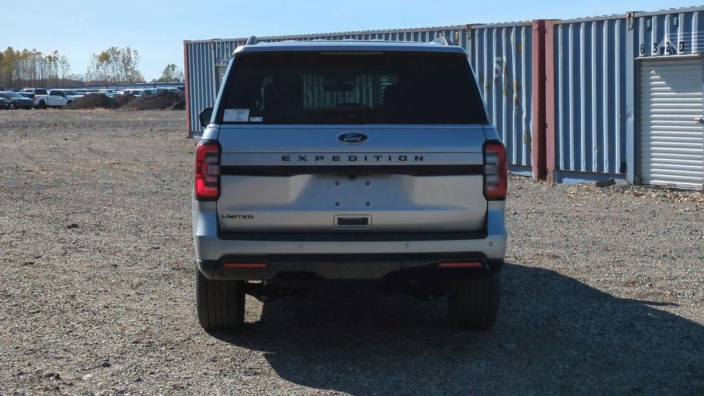 new 2024 Ford Expedition car, priced at $72,888