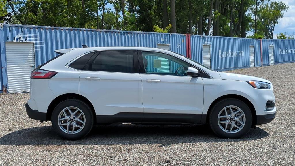 new 2024 Ford Edge car, priced at $41,185