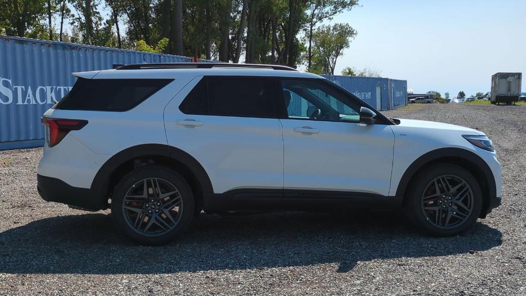 new 2025 Ford Explorer car, priced at $48,707