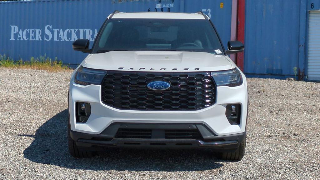 new 2025 Ford Explorer car, priced at $48,707