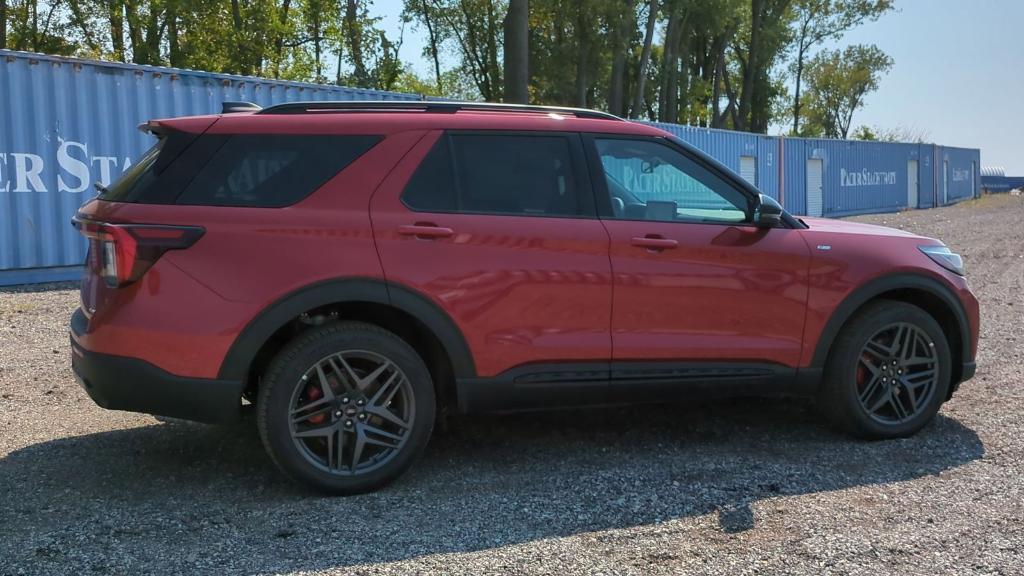 new 2025 Ford Explorer car, priced at $48,438