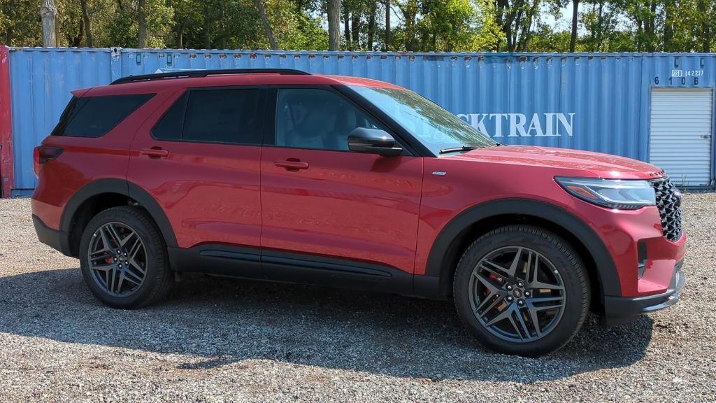 new 2025 Ford Explorer car, priced at $48,438