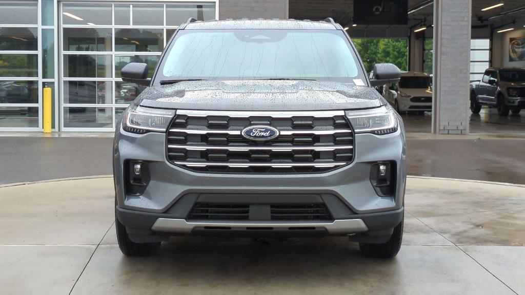 new 2025 Ford Explorer car, priced at $44,525