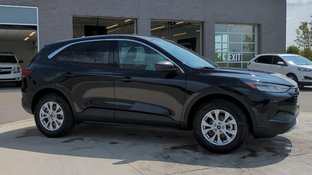 new 2024 Ford Escape car, priced at $30,893