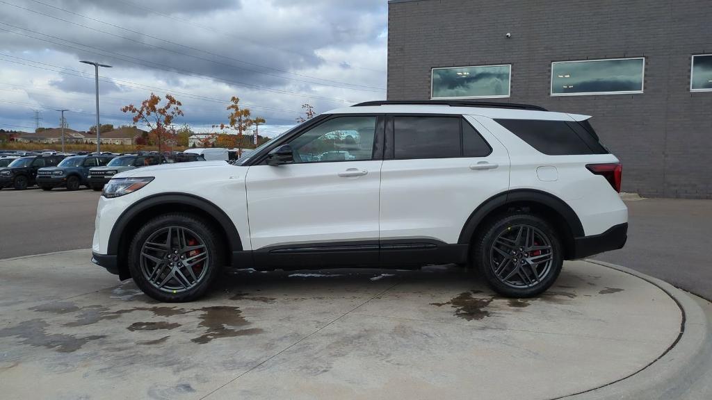 new 2025 Ford Explorer car, priced at $50,210