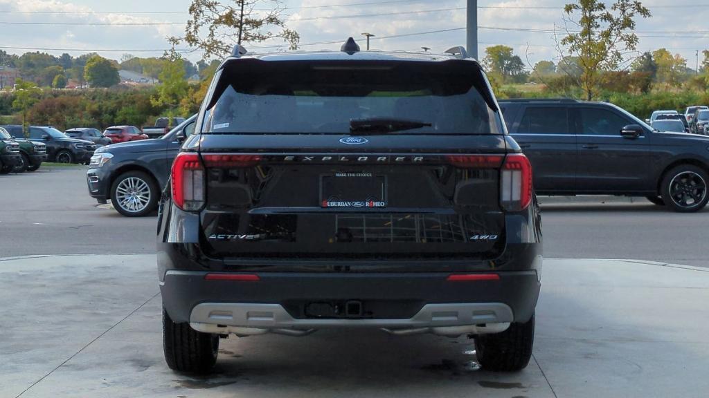 new 2025 Ford Explorer car, priced at $44,525