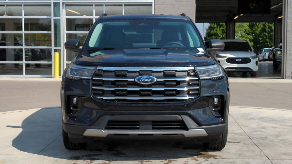 new 2025 Ford Explorer car, priced at $44,525