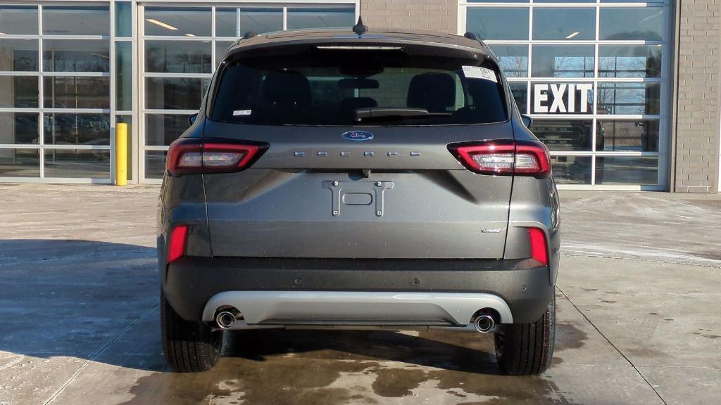 new 2025 Ford Escape car, priced at $37,651