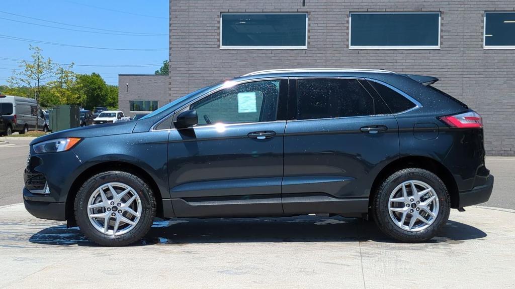 new 2024 Ford Edge car, priced at $36,354