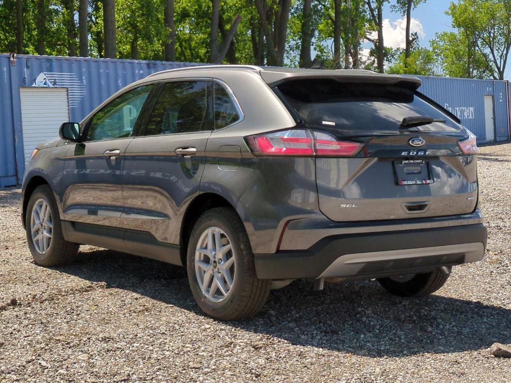 new 2024 Ford Edge car, priced at $35,911