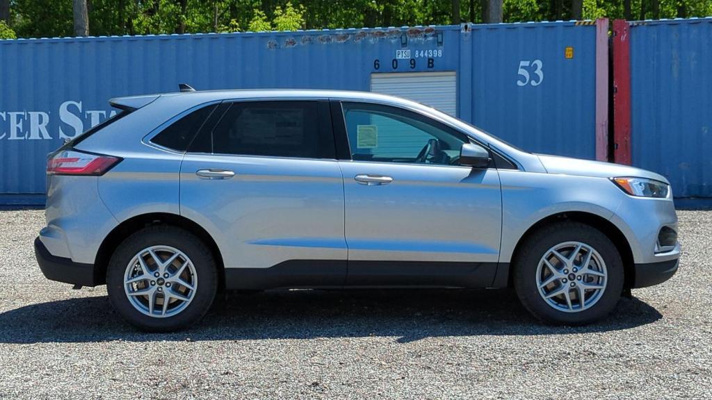 new 2024 Ford Edge car, priced at $40,144