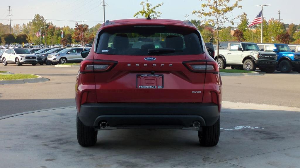 new 2025 Ford Escape car, priced at $30,504