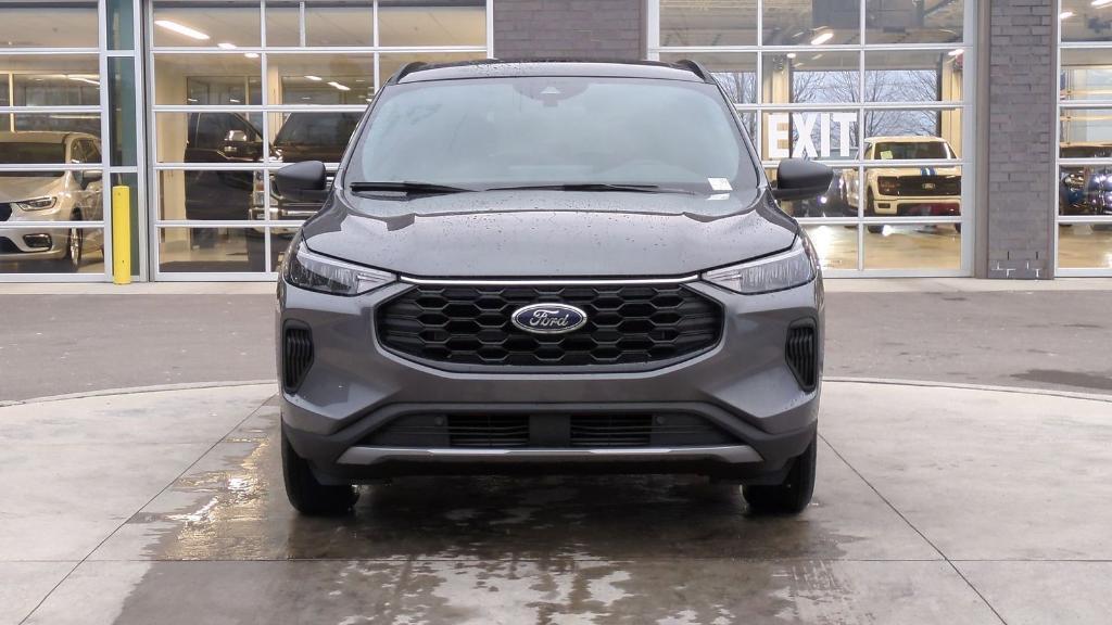 new 2025 Ford Escape car, priced at $33,298