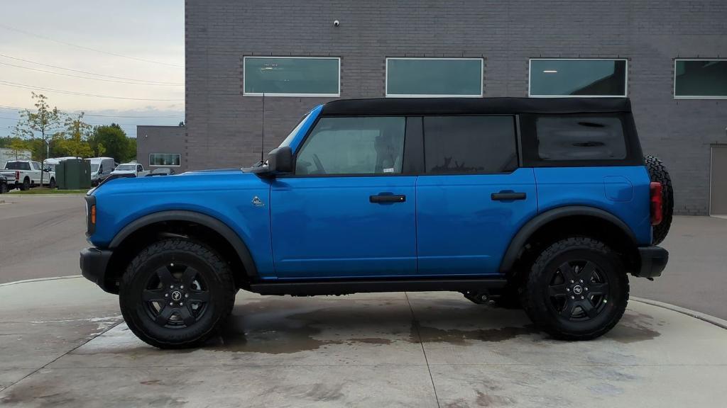 new 2024 Ford Bronco car, priced at $45,413