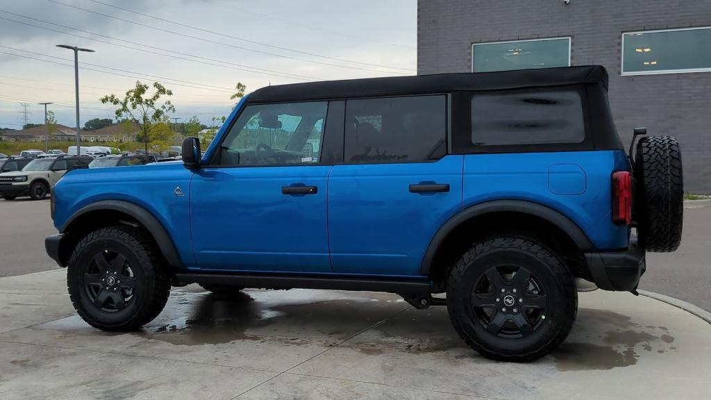 new 2024 Ford Bronco car, priced at $45,413