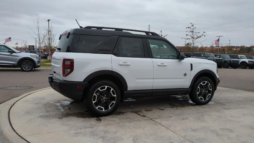 new 2024 Ford Bronco Sport car, priced at $35,701