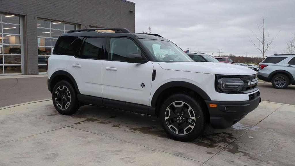 new 2024 Ford Bronco Sport car, priced at $35,701