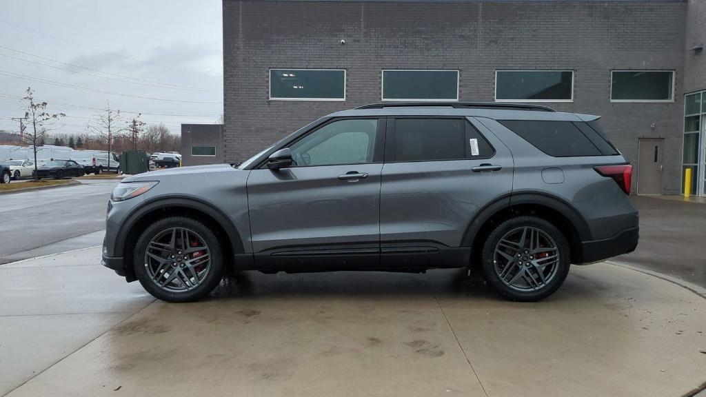 new 2025 Ford Explorer car, priced at $56,990